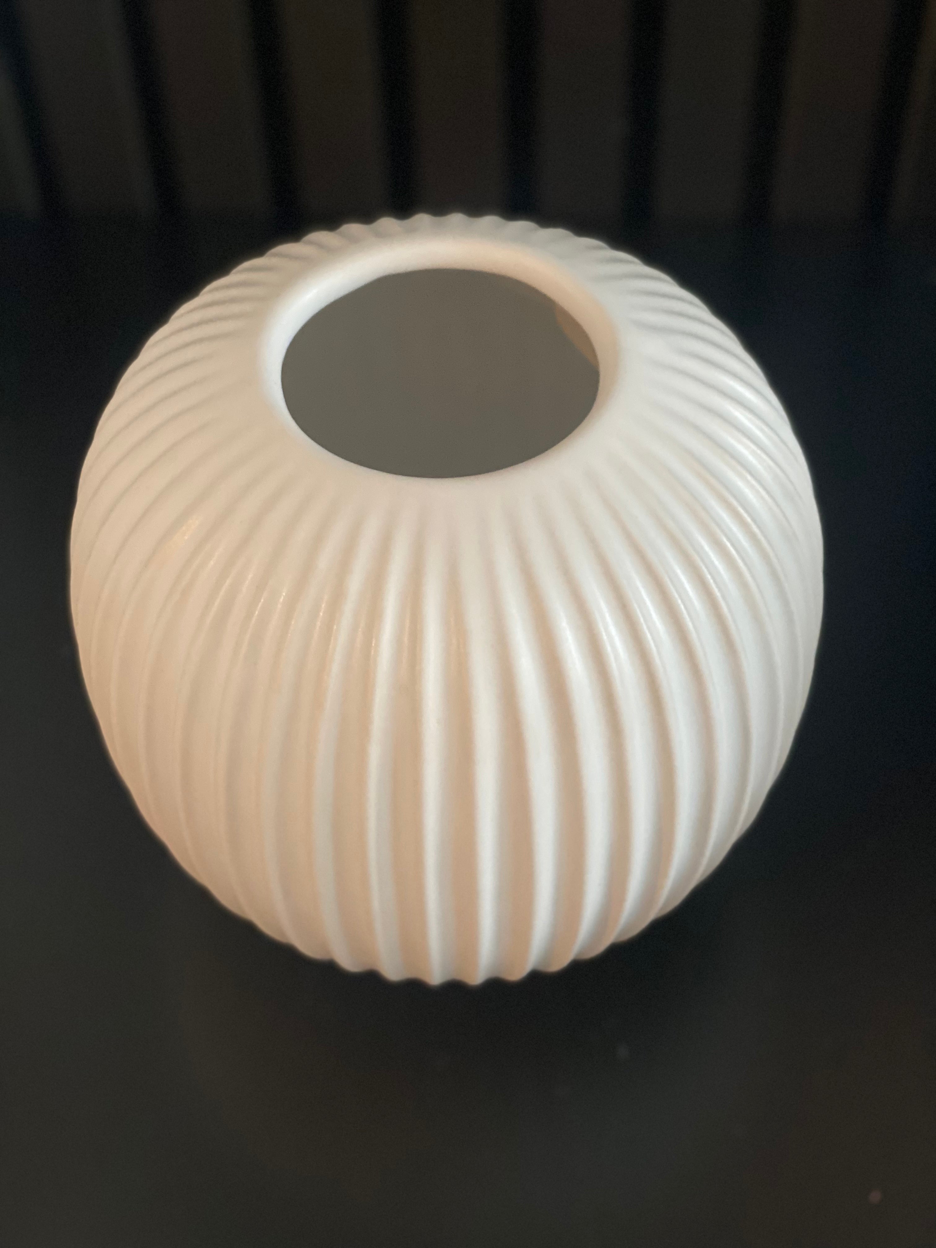 Vase Stone